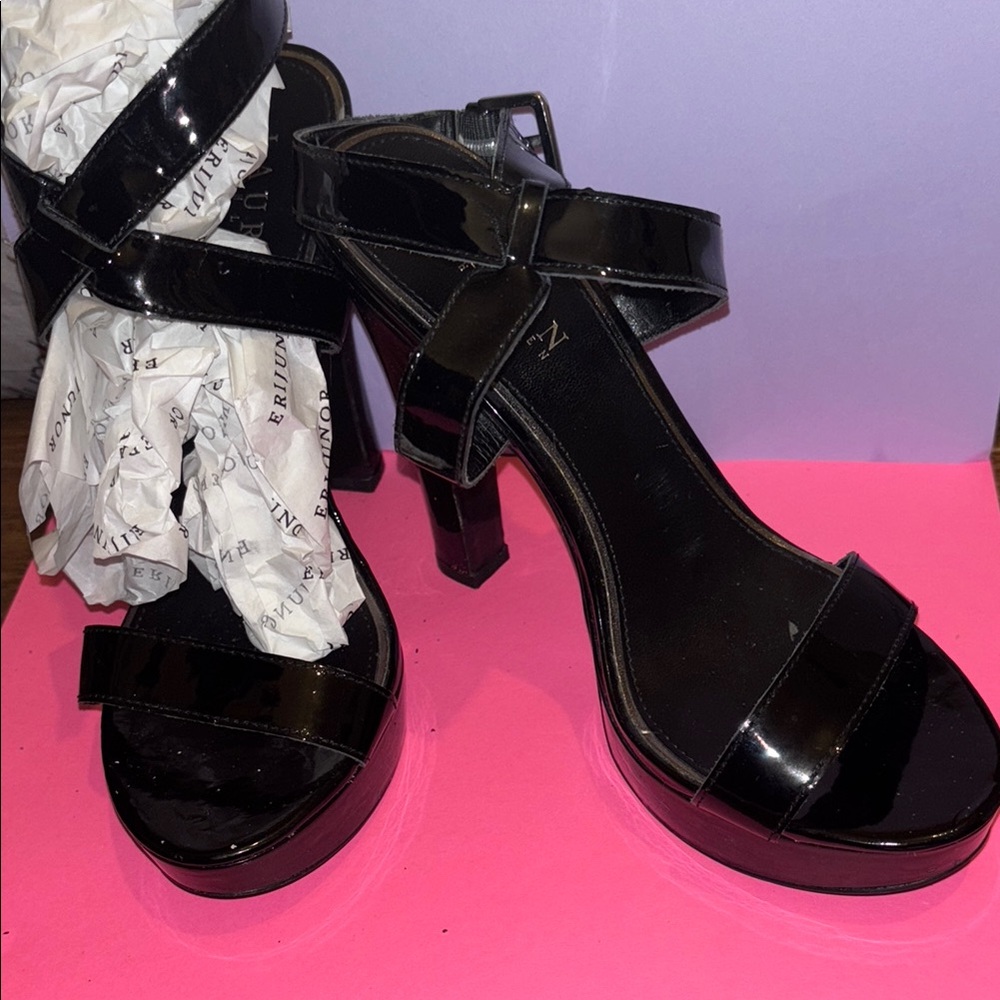 EUC Lauren Ralph Lauren Black Patent Leather Heels with Strap Around Ankle